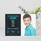8歳男子の誕生日写真招待状 招待状 (スタンド正面)