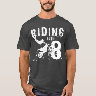 8歳8誕生日少年ダートに乗る Tシャツ