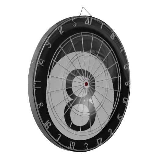 8球 ダーツボード (正面左)