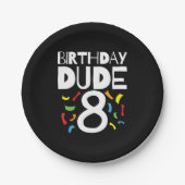8誕生日8年オールドボーイパーティー誕生日Dude 8 ペーパープレート (正面)
