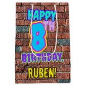 8誕生日:おもしろい、アーバングラフィティインスパイアルック ミディアムペーパーバッグ (裏面)