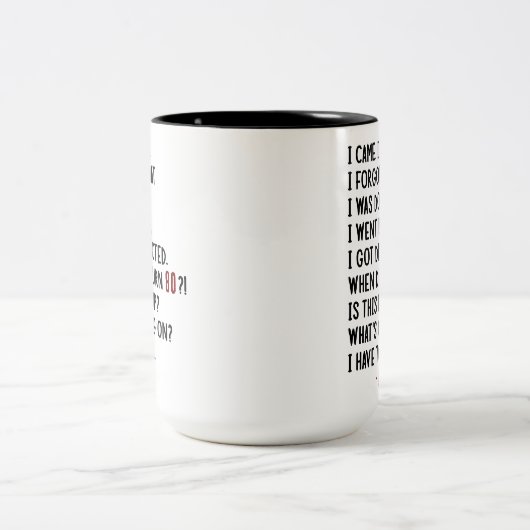 80おもしろい誕生日老笑わされる老ジョークカスタム ツートーンマグカップ (中央)