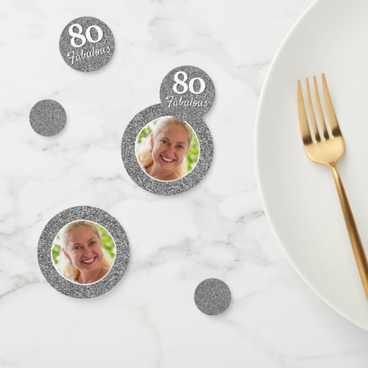 80と素晴らしいシルバーグリッターフォト誕生日 コンフェッティ (グループ)