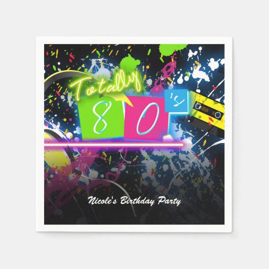 80のレトロおもしろいバースデーパーティネオングロー（ばちゃばちゃ）跳ねる スタンダードカクテルナプキン (正面)