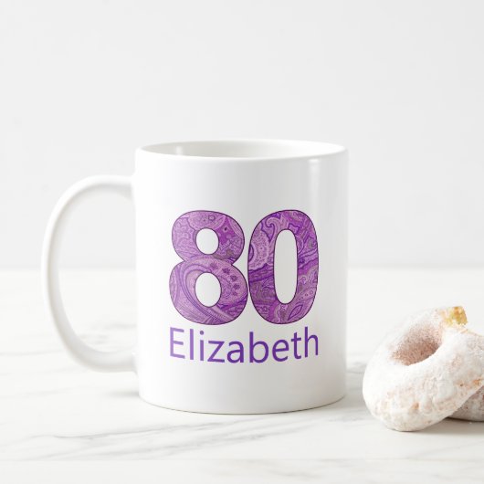 80年ギフトパープル80歳の誕生日カスタム コーヒーマグカップ (ドーナツ)