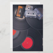 80年代のレトロのカセットテープおよびレコード 便箋 (正面/裏面)