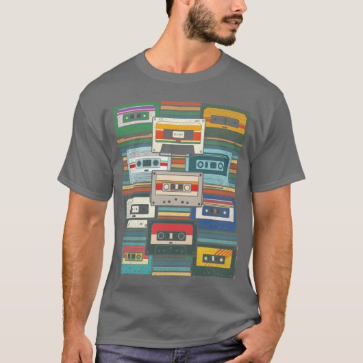 80年代音楽好きギフト レトロカセット少年 Tシャツ (正面)