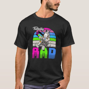 80年代90年代のヴィンテージ宇宙飛行士バニー・レトロが私に現れる Tシャツ