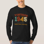 80歳おもしろい1945年ヴィンテージ80番目の誕生日ギフト Tシャツ (正面)