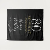 80歳だって何？ ユーモア名言 ブラック エレガント 80歳誕生日 タペストリー (正面(横))