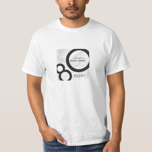 80歳の白いデケード誕生日 Tシャツ (正面)