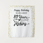 80歳の誕生日バックドロップ 黒金コンフェッティ タペストリー (正面)