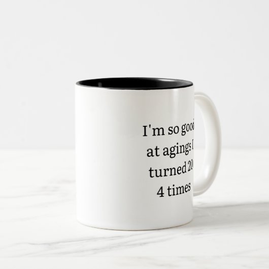 80歳の誕生日パーティギフト80パーソナライズされた歳 ツートーンマグカップ (正面右)