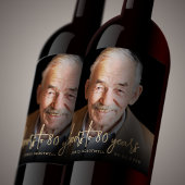 80歳の誕生日パーティーの写真で乾杯 ワインラベル