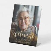 80歳の誕生日パーティー写真歓迎 台座サイン (正面)