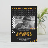 80歳の誕生日招待状メンズフォトスプレー絵を描 招待状 (スタンド正面)