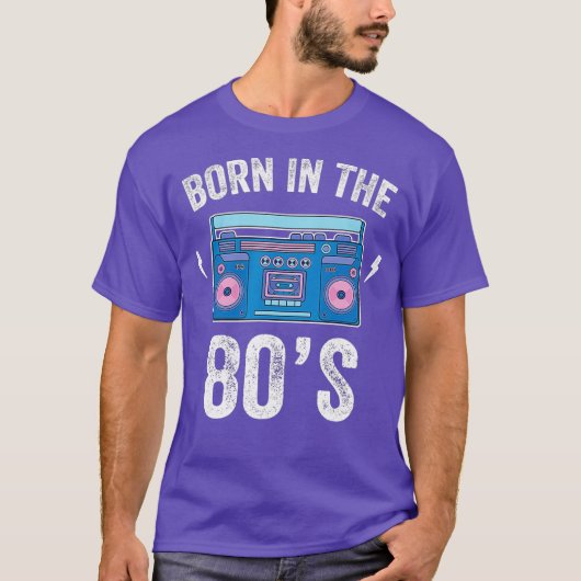 80生まれ年代スケートで滑るディスコ1980世代 Tシャツ (正面)