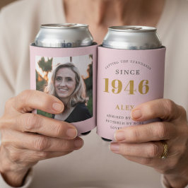 80誕生日名1945シックなピンクグレー写真 缶クーラー