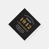 80誕生日1942ブラック金ゴールドパーソナライズされた スタンダードカクテルナプキン (角)