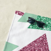 80sフレッシュ抽象芸術 |ピンクと緑の図形のパターン ビーチタオル (インサイチュ)