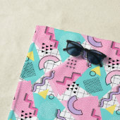 80's Memphis Active Pink Light Turquoise ビーチタオル (インサイチュ)