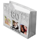 80th誕生日シルバーグリッターダストフォトモノグラム ラージペーパーバッグ (正面アングル)