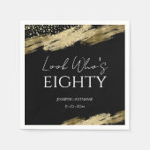 80th誕生日パーティー金ゴールドブラックルック誰が スタンダードカクテルナプキン (正面)