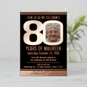 80th Birthday partyブラックとバラ金ゴールドフォイル写真 箔招待状 (立ち正面)