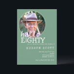 80th Mens Birthday Party写真80 Sage Green 招待状<br><div class="desc">こ祝この洗練された誕生日の招待とお洒落一緒に「80歳へこんにちは」。きれいな白いエレガント文字とキャンドル詳細を備えた上品な緑の背景の美しいコントラスト魅力的は、洗練された且つフェスティバルのtouchをデザインに持ち込む。誘い出す言葉カジュアルは、エキサイティングなお祝いのトーンを設定する。さらに、カスタマイズ可能な写真テンプレートを使用して、個人touchを追加できる。このミニマモダンリストの招待は、重要なマイルストーンをマークするのに最適である。簡単のデジタルダウンロードとして利用でき、友達や家族とパーソナライズして共有する準備ができている。彼または彼女のために設計されたスタイリッシュこの招待であなたの80th忘れられない！</div>