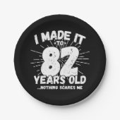 82歳皮肉ミームおもしろい82誕生日 ペーパープレート (正面)