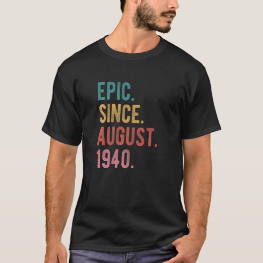 82歳82誕生日ブデイ叙事詩威厳がある Tシャツ (正面)