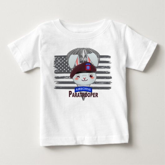 82空挺師団パラシュート兵 ベビーTシャツ (正面)