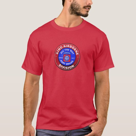 82空挺師団 ヴィンテージデザイン Tシャツ (正面)