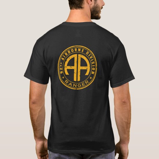 82nd Airborne Ranger Veteran Personalizable Tシャツ (裏面)