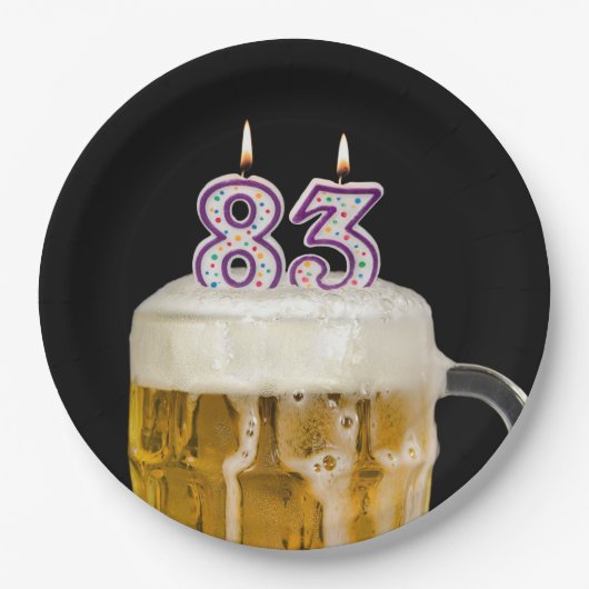83誕生日ビールオンブラック紙プレート ペーパープレート (正面)