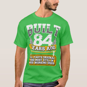 84おもしろい番目の誕生日シャツのヴィンテージ構築年84年 Tシャツ
