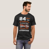 84歳1人の慎重なオーナー84誕生日 Tシャツ (正面フル)