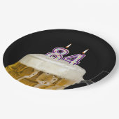 84誕生日ビールオンブラック紙プレート ペーパープレート (アングル)