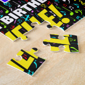 84誕生日:おもしろい、カラフル音楽シンボル、「84」 ジグソーパズル (側面)