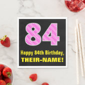 84誕生日:ピンクストライプ色のハートと"84" +名前 スタンダードランチョンナプキン (インサイチュ)