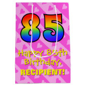 85誕生日:おもしろいピンクハートストライプ、虹85 ミディアムペーパーバッグ (裏面)