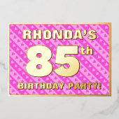 85th Birthday Party —おもしろいピンクのハートとストライプ 箔招待状 (正面)