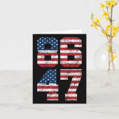 8647アンチトランプ86 47レトロアンチトランプ米国国旗のpre カード (黄色い花)