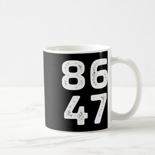 8647 -アンチトランプ – 86第47代大統領 – ヴィンタグ コーヒーマグカップ (右)