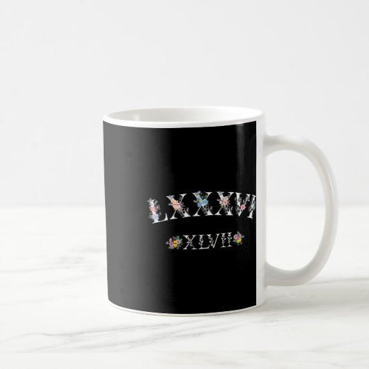 86 47 ローマ数字 花 8647 微妙な反トランプ コーヒーマグカップ (右)