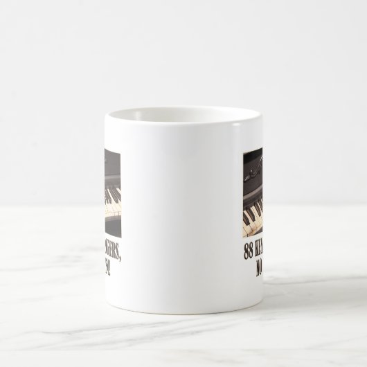 88の鍵、10本の指、問題無し! コーヒーマグカップ (中央)