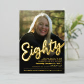 880誕生日カスタムフォトスクリプト金ゴールド 箔招待状 (立ち正面)