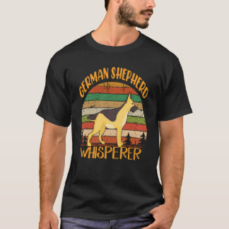8 ジャーマンシェパードの達人 Tシャツ