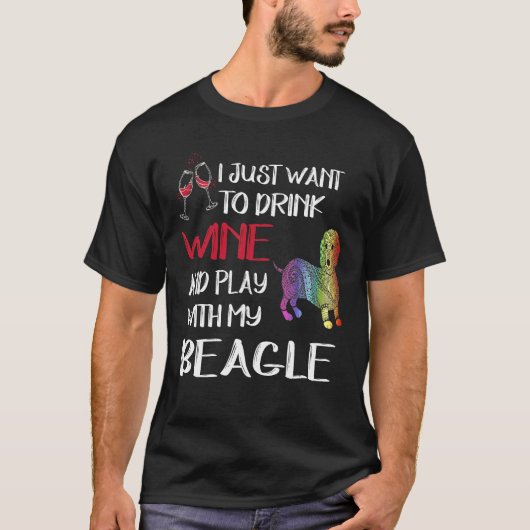 8 ワインを飲んで私のビーグルと遊ぶ Tシャツ (正面)