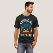 8 anniversaire 8 ans Gamer Level 8 Complete Tシャツ (正面フル)
